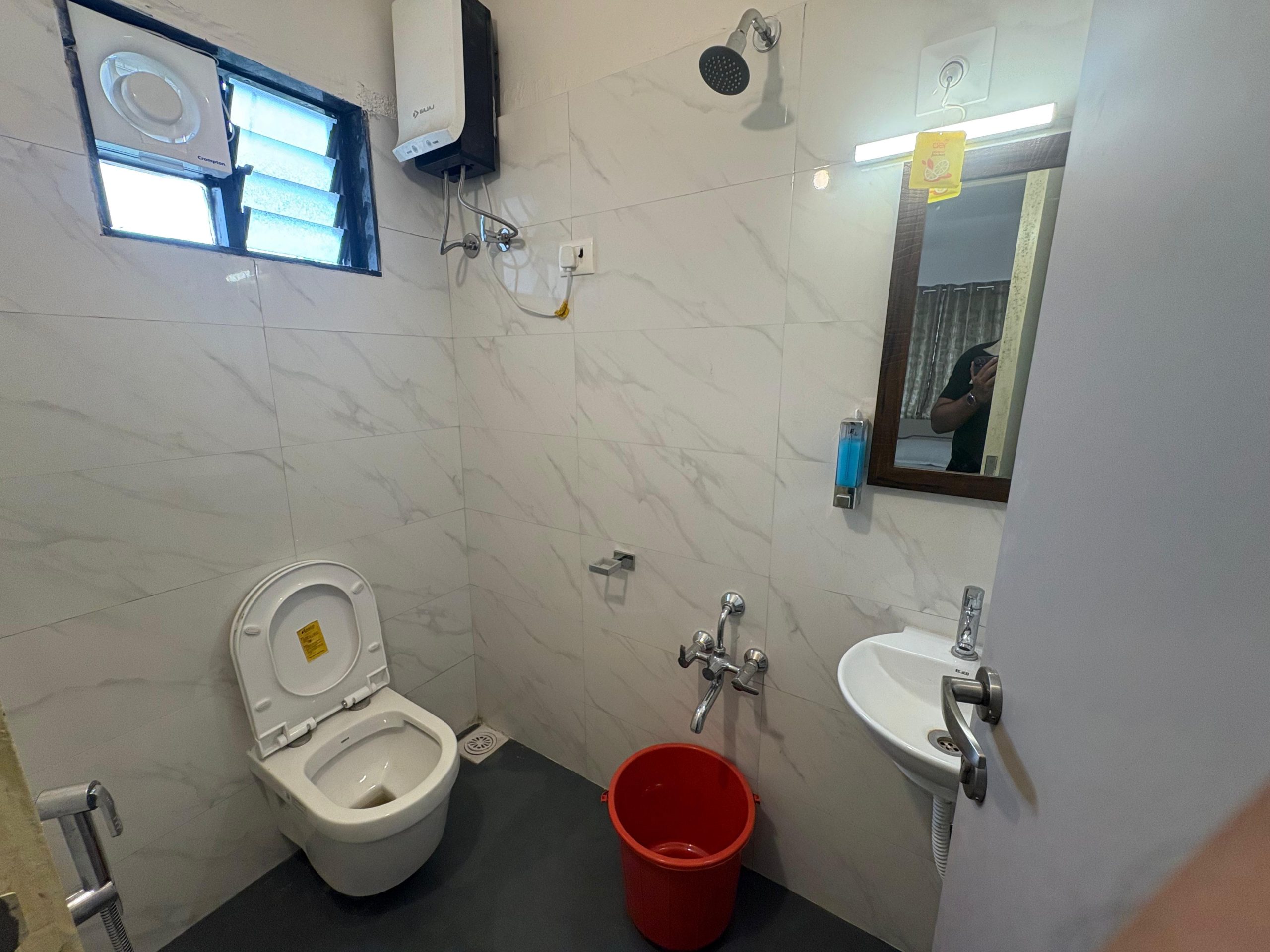 Suite Room (12)